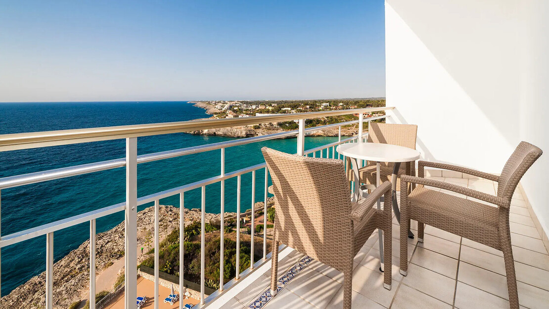 Globales America Hotel